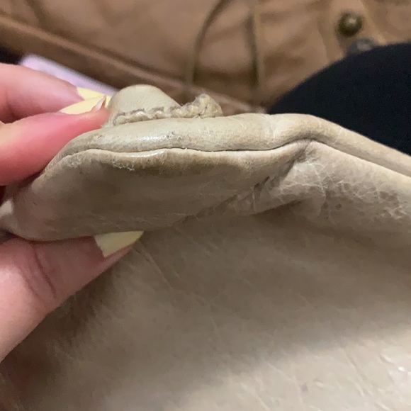 COPY - cream large balenciaga clutch - Picture 10 of 10